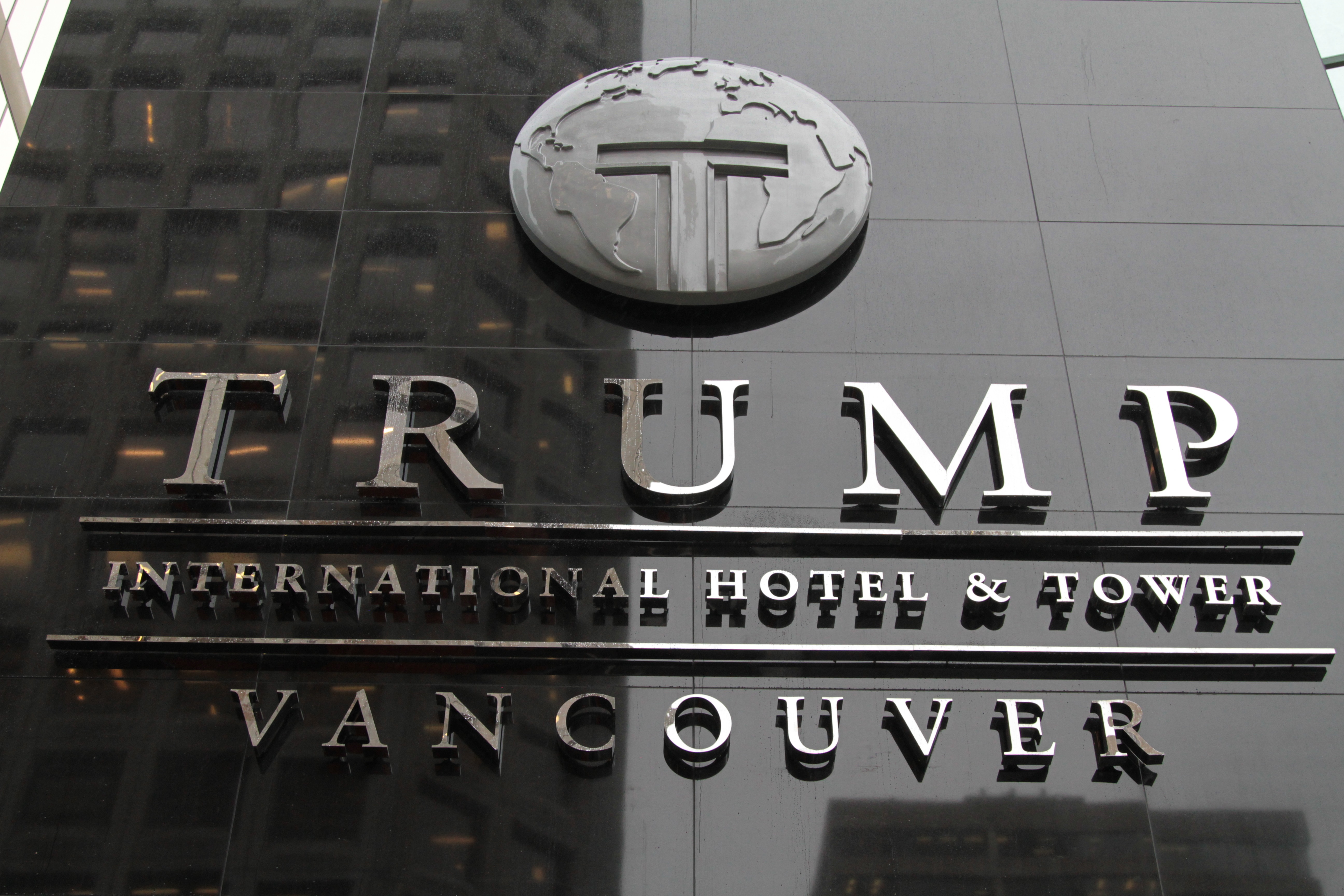 trump tower vancouver bc
